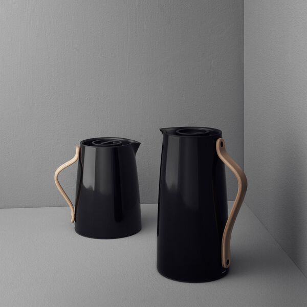 Emma te-termoskanna, black Emma te-termoskanna, black, Stelton