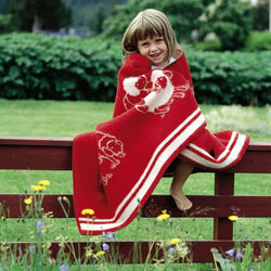 SAU Half Size Throw, red SAU Half Size Throw, red, Røros Tweed