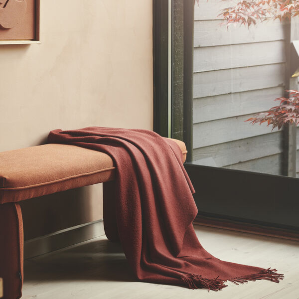 Lima Throw, 03524 beetroot, Silkeborg Uldspinderi