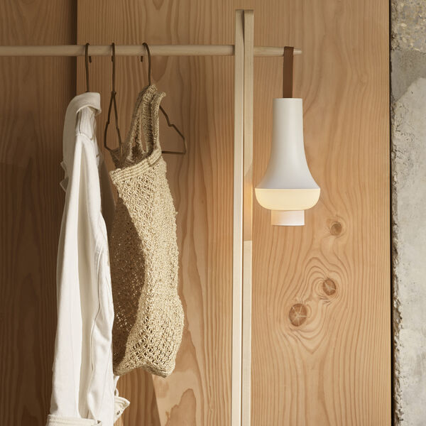 Tomoshi Portable Bordslampa, vit, Louis Poulsen