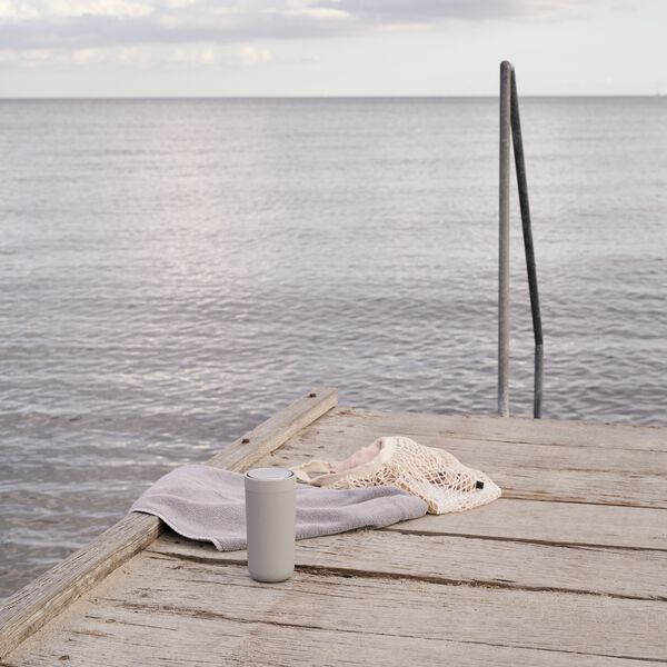 To Go Click termosmugg 0,4 L, soft light grey, Stelton