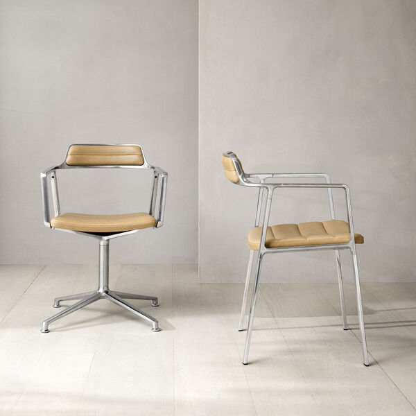 VIPP452 | Swivel Chair | Gliders | sand/polished aluminium | Stol, Vipp