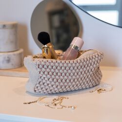 Stickad Clutch Multi, beige-rose-brown, By LOHN