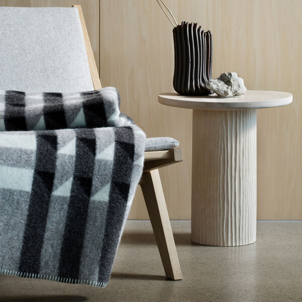 KVAM Throw, greyscale, R&oslash;ros Tweed