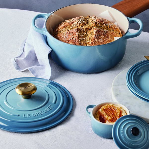 Signature gjutj&auml;rn rund gryta &Oslash; 20 cm, chambray, Le Creuset