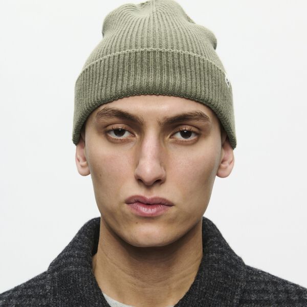 WWEddie Beanie, deep lichen green, Wood Wood