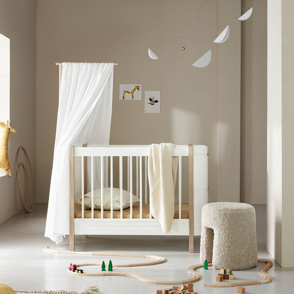 Wood Mini+ Cot Bed incl. Junior Kit 68x122/162 cm, white/oak, Oliver Furniture