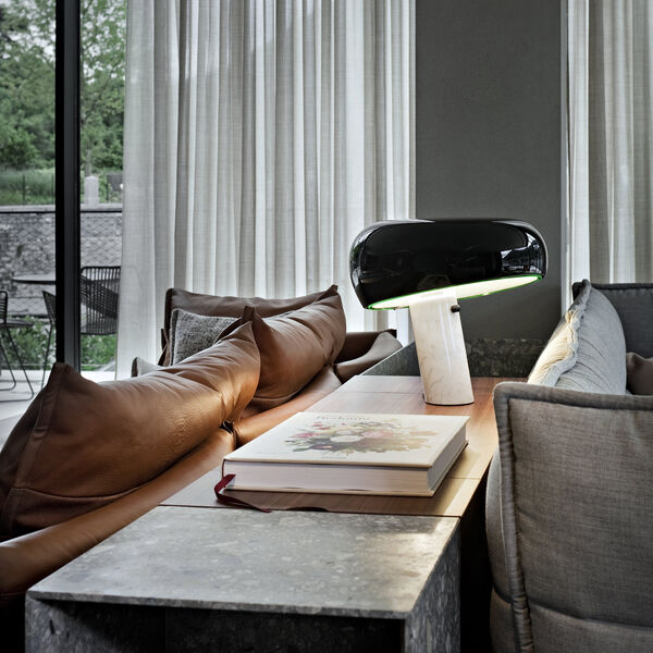 Snoopy bordslampa, black, Flos