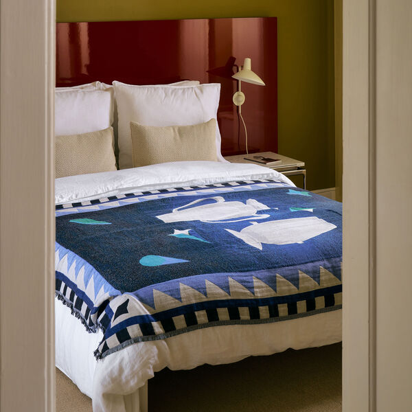 Momento JH46 Filt, midnight blue, &Tradition