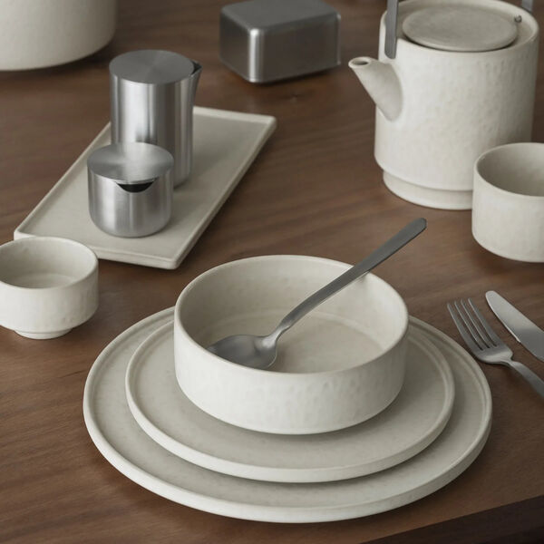 MAKOTO Dessert plate, moonbeam, Blomus