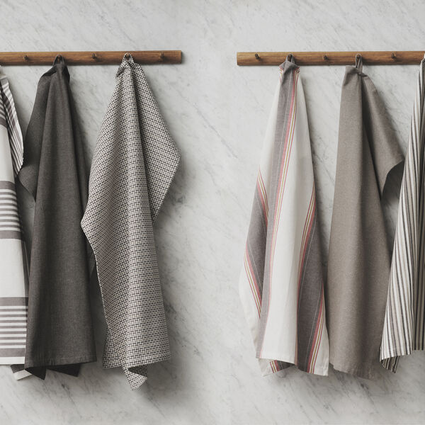 K&ouml;kshandduk, small stripes, By Mogensen