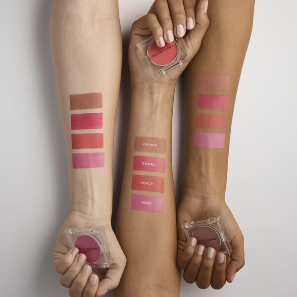 Blush Peach, Tromborg