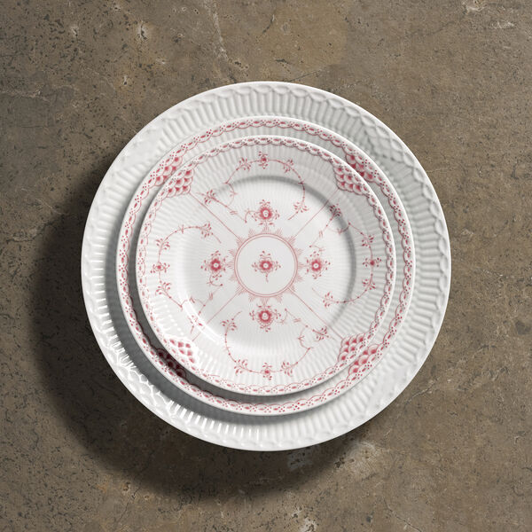 Coral Fluted Half Lace tallrik &Oslash; 19 cm, Royal Copenhagen