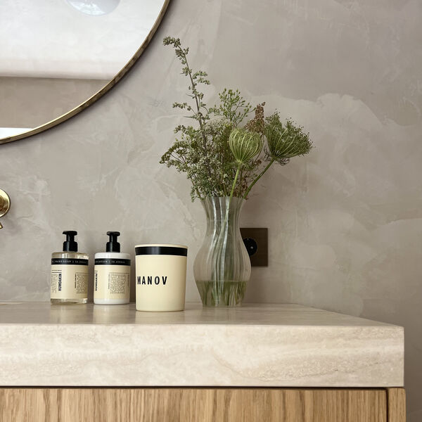 Doftljus MANOV, Humdakin