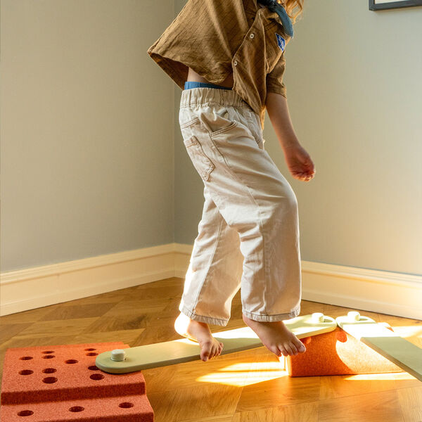 2 x Balansbommar, dusty green, MODU