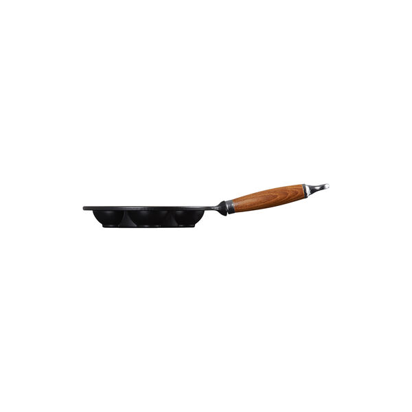 Munkpanna med tr&auml;handtag 20 cm, matte black, Le Creuset