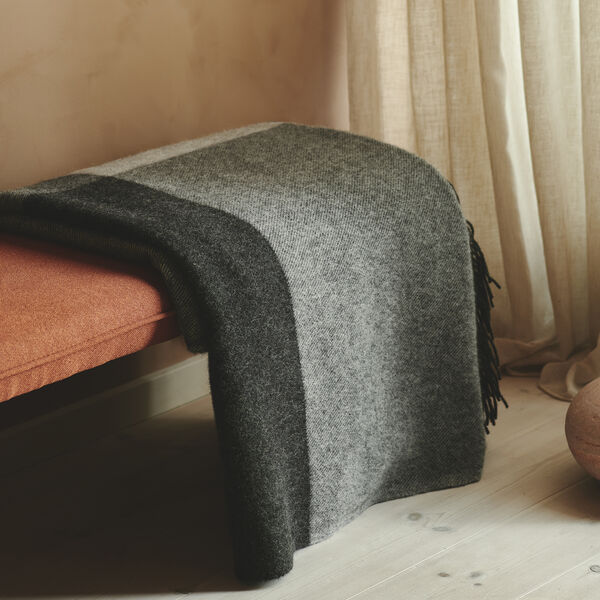 Drej&oslash; Throw, 01052 grey mix, Silkeborg Uldspinderi