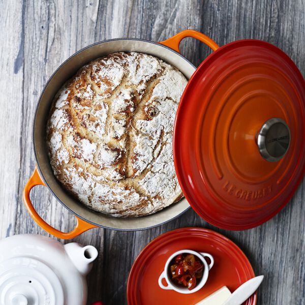 Signature gjutj&auml;rn rund gryta &Oslash; 20 cm, volcanic, Le Creuset