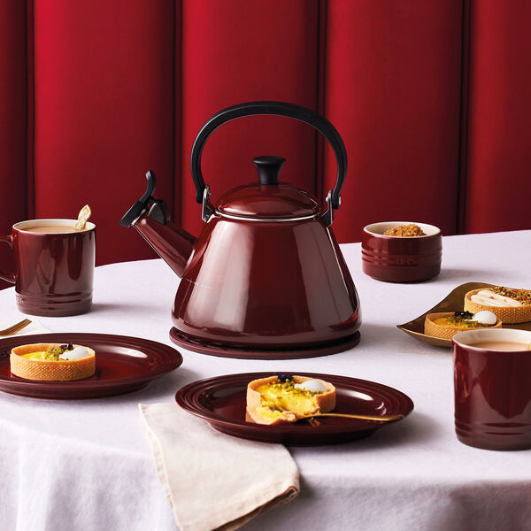 Kone vattenkittel, garnet, Le Creuset