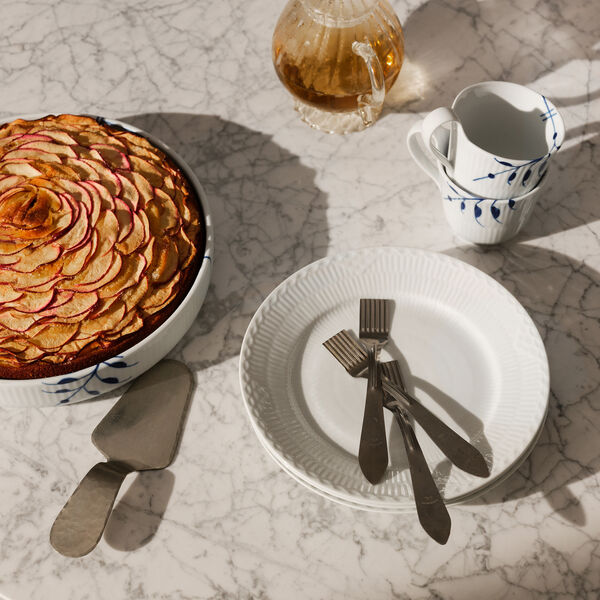 White Fluted Half Lace tallrik Ø 19 cm, Royal Copenhagen