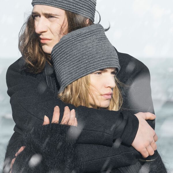 Pleece mössa, mörkgrå, Design House Stockholm