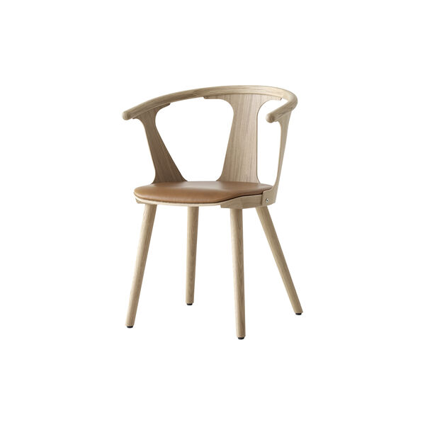 In Between SK2 Stol, oak/cognac, &Tradition