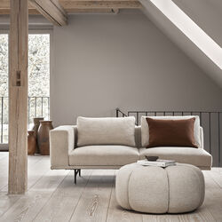 VIPP655 Pouf, off white/light grey VIPP655 Pouf, off white/light grey, Vipp