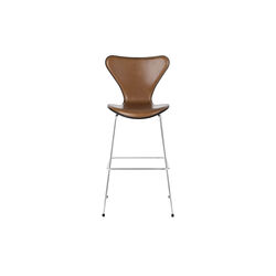 Series 7™ 3197 Front stoppad barstol, Grace Walnut Series 7™ 3197 Front stoppad barstol, Grace Walnut, Fritz Hansen