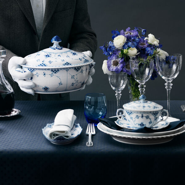 Blue Fluted Half Lace terrin med lock 200 cl, Royal Copenhagen