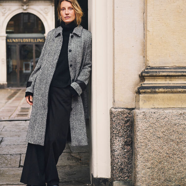 SybillePW Coat, salt and pepper herringbone, Part Two