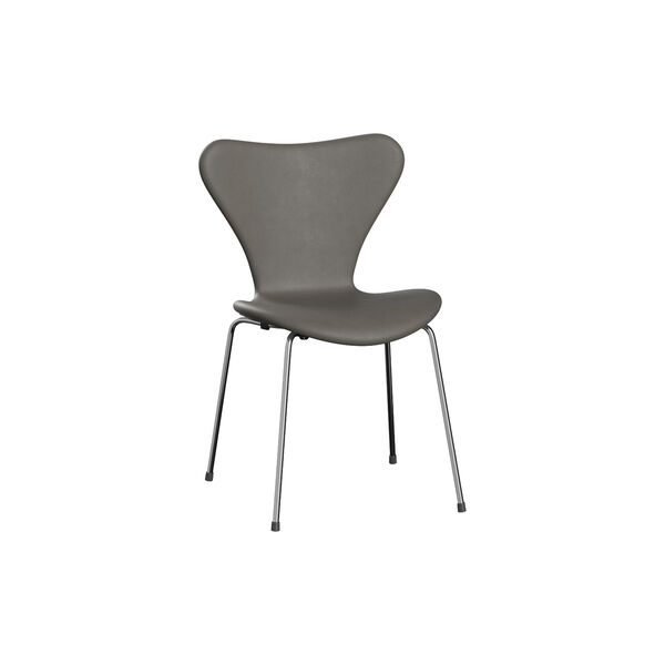 Serie 7™ 3107 Fully Upholstered Chair, Essential lava, Fritz Hansen