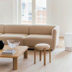 Pioneer Stool, lacquered oak/Zero 0001, Fredericia Furniture