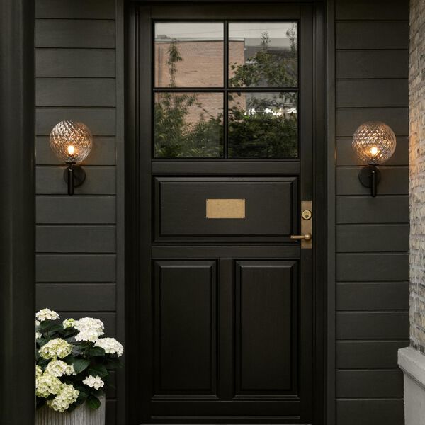 Miira Outdoor Wall Lamp, black/optic clear, Nuura