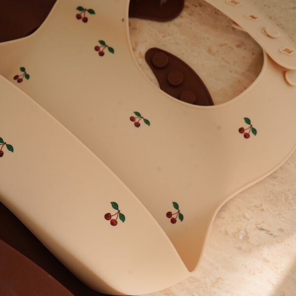 2-pack silikonhaklapp, cherry/mocca, Konges Sløjd