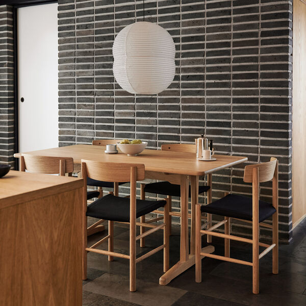 J39 Mogensen Chair with Seat Upholstery, oiled oak/black canvas, Fredericia Furniture