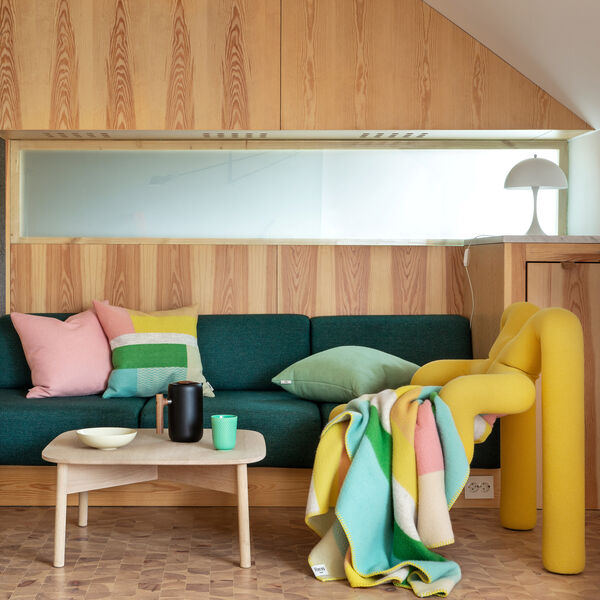 MIKKEL Throw, pastel, Røros Tweed