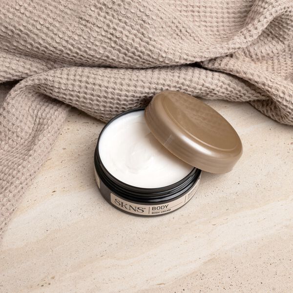 Body Cream, SKNS