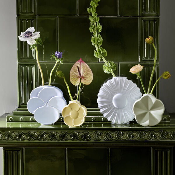 Flower Vas Pr&auml;stkrage, Lyngby Porcel&aelig;n