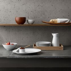 Legio Nova ovalt serveringsfat, Eva Trio