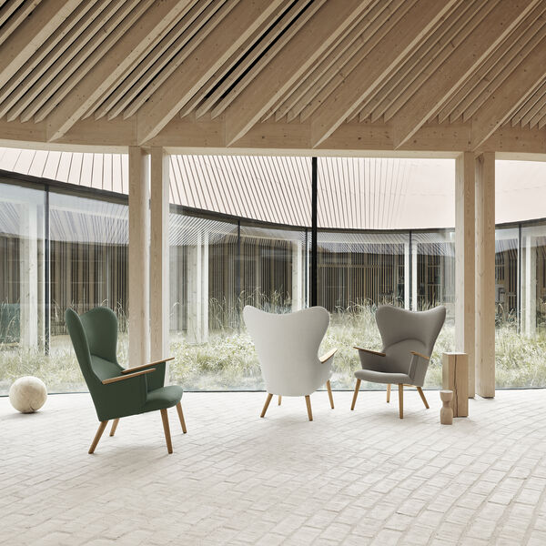 CH78 Mama Bear loungestol, umber 61273, Carl Hansen & Søn