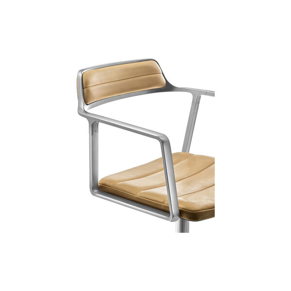 VIPP452 Swivel Chair with Castors, sand/polished aluminium, Vipp