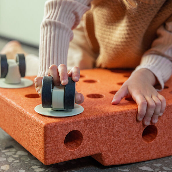 Rullbr&auml;da, burnt orange/dusty green, MODU