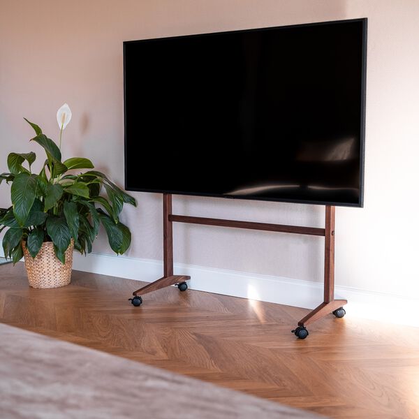 SIKA TV Stand, walnut, KRISTIAN JUUL