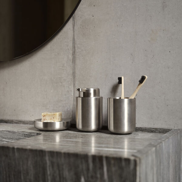 Ume tandborstmugg, steel, Zone Denmark