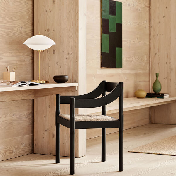 Clam&trade; Table Lamp, opal/brass, Fritz Hansen