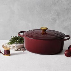 Signature gjutj&auml;rn oval gryta &Oslash; 31 cm, garnet, Le Creuset