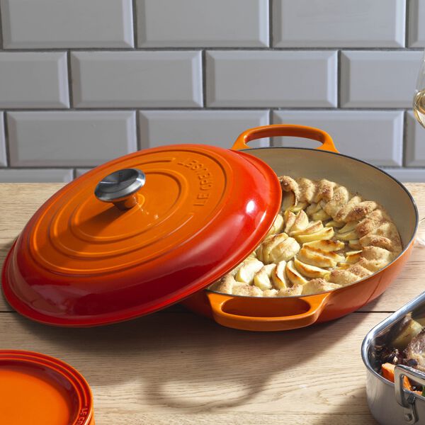 Signature gjutj&auml;rn buff&eacute;tgryta 30 cm, volcanic, Le Creuset