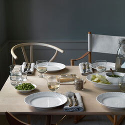 White Fluted Half Lace fat, 36,5 cm, Royal Copenhagen