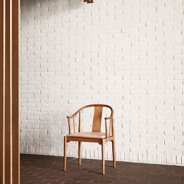 China Chair™ 80-års jubileumsutgåva, oiled cherry/natural China Chair™ 80-års jubileumsutgåva, oiled cherry/natural, Fritz Hansen