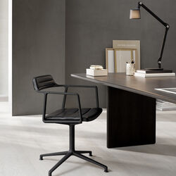 VIPP452 Swivel Chair with Gliders, black/black, Vipp